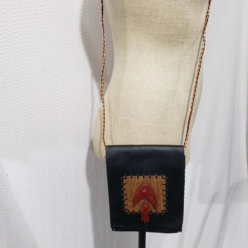 Vtg Crossbody Purse Bag Black Leather Small  7,5"H x 6"